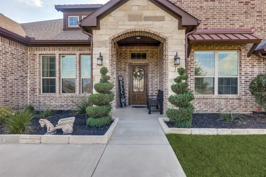 110 High Ridge Court, Decatur, TX 76234 - #3