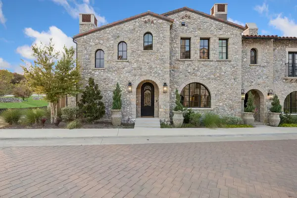 76 Cortes Drive, Westlake, TX 76262