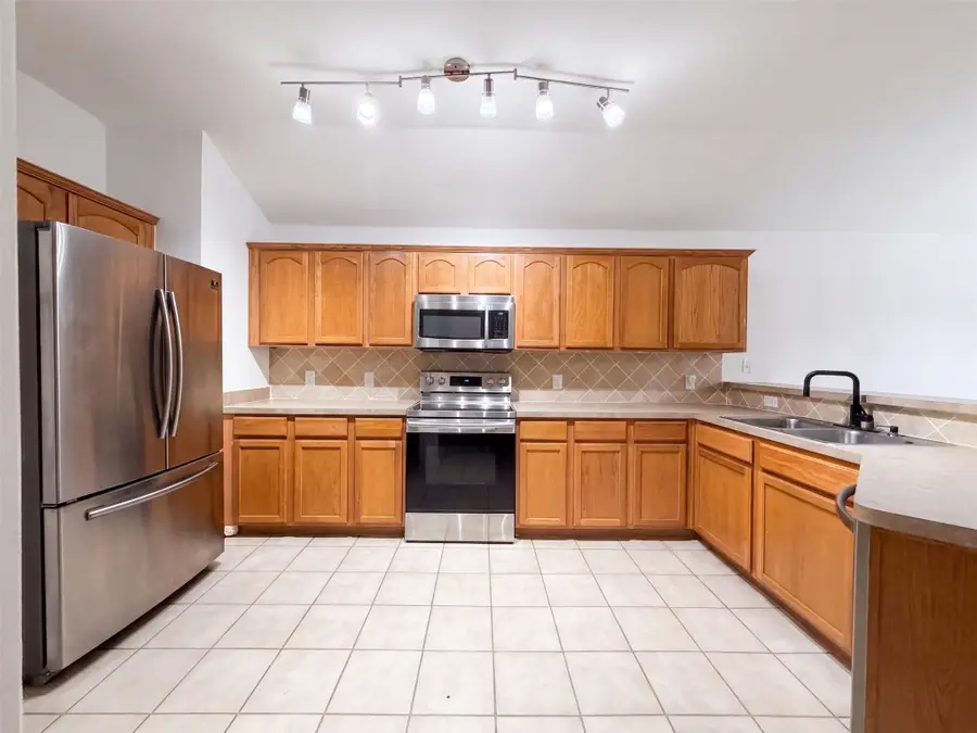 905 Acacia Drive, Anna, TX 75409 - #2