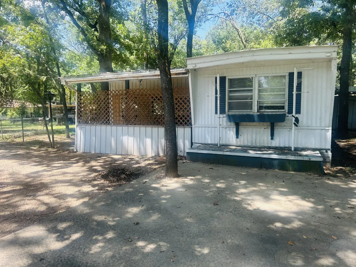 305 Live Oak Lane, Mabank, TX 75156 - #1