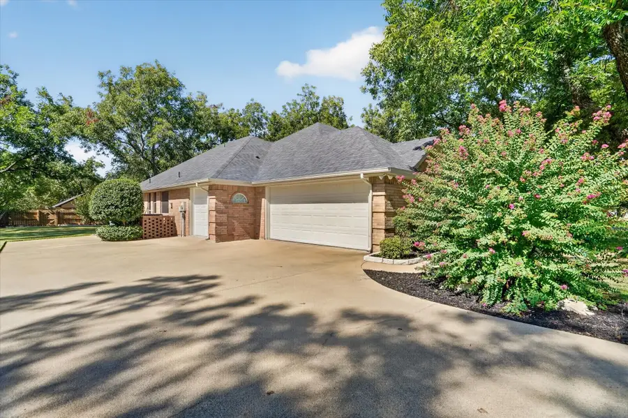 9216 Hanging Moss Drive, Granbury, TX 76049 - #3