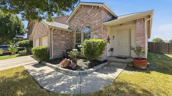4324 Westbend Lane, Fort Worth, TX 76244