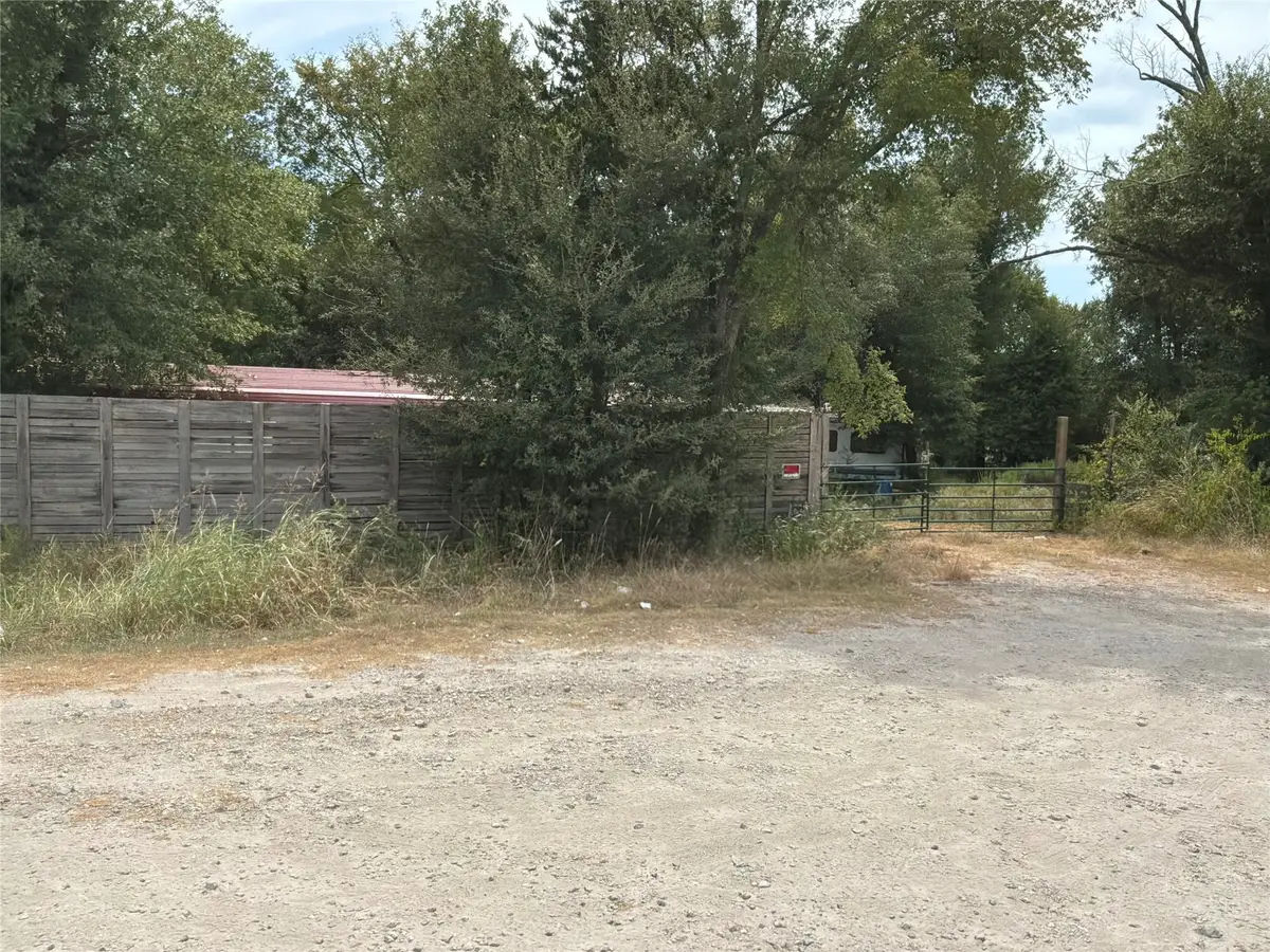 6858 SW County Road 0022 Road, Corsicana, TX 75109 - #1
