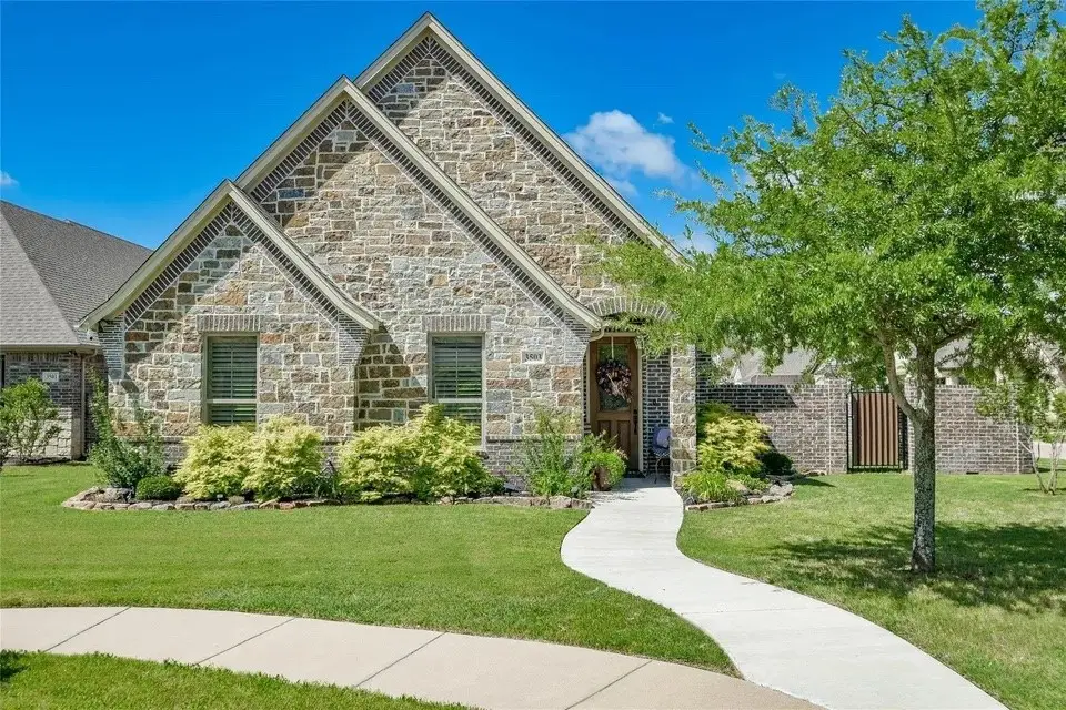 3503 Fountain Way, Granbury, TX 76049 - #1