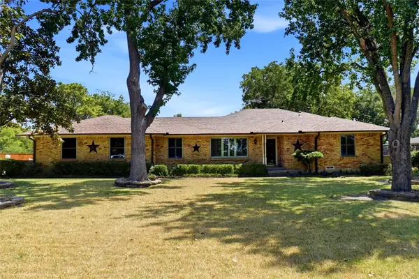116 N Paschall Road, Sunnyvale, TX 75182