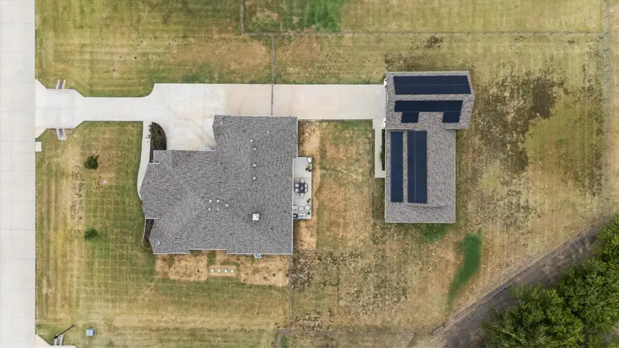 157 Daniel Drive, Van Alstyne, TX 75495 - #2
