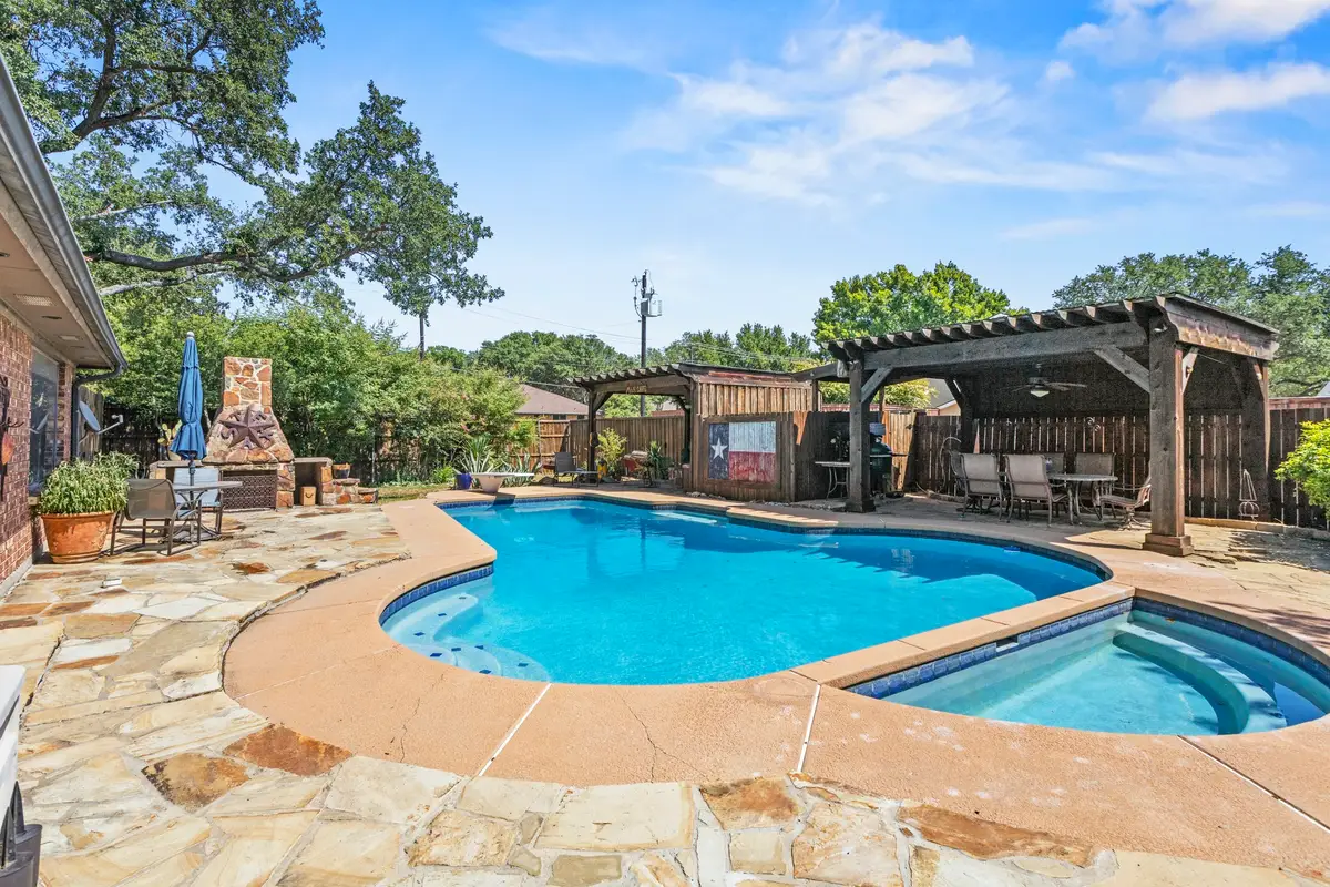 1946 Oakbluff Drive, Carrollton, TX 75007 - #1