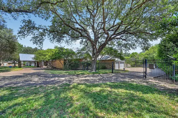 6206 Prestondell Drive, Dallas, TX 75254