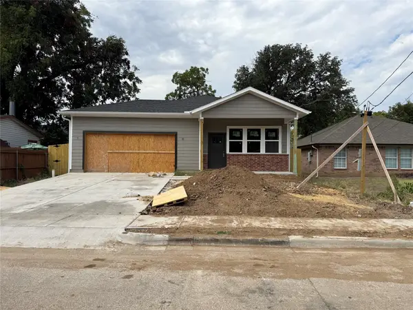 2723 Gertrude Avenue, Dallas, TX 75210