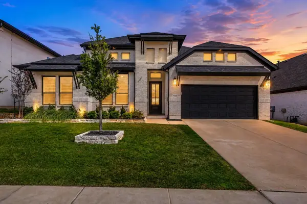 7122 Doe Creek Lane, Argyle, TX 76226