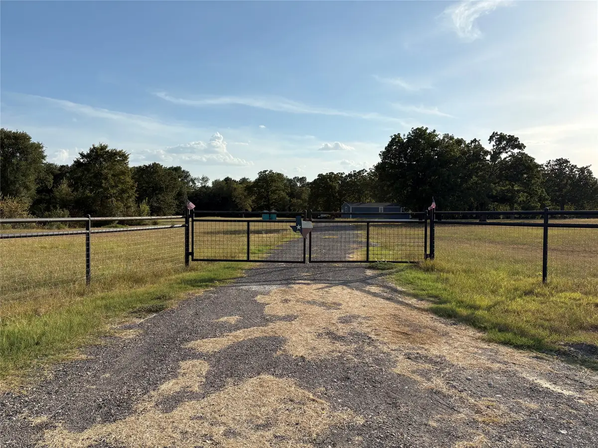 134 Private Road 5762, Groesbeck, TX 76642 - #1