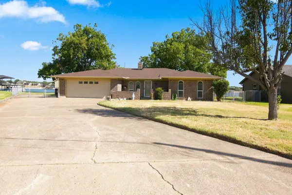 504 Panama Court, Granbury, TX 76048