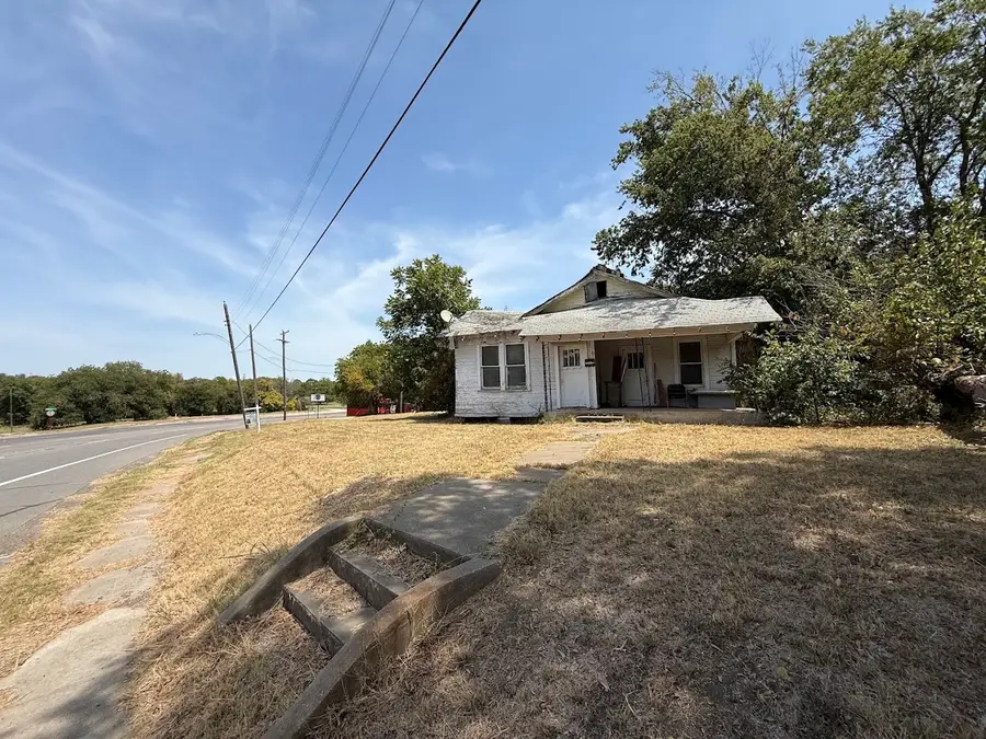 503 Abbott, Hillsboro, TX 76645 - #3