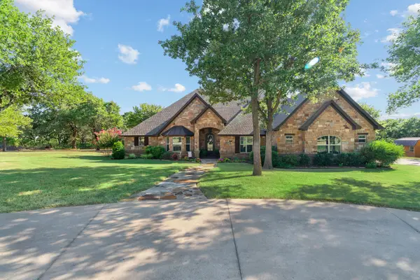 173 Oakwood Trail, Eastland, TX 76448
