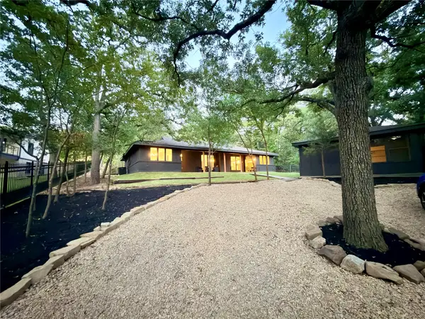 341 Scenic Drive, Highland Village, TX 75077