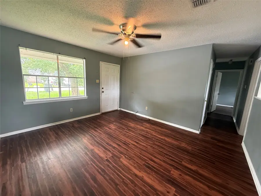 4911 Dahlia Drive, Bossier City, LA 71111 - #3