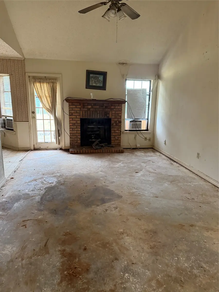 5704 Pampus Lane, Bossier City, LA 71112 - #3