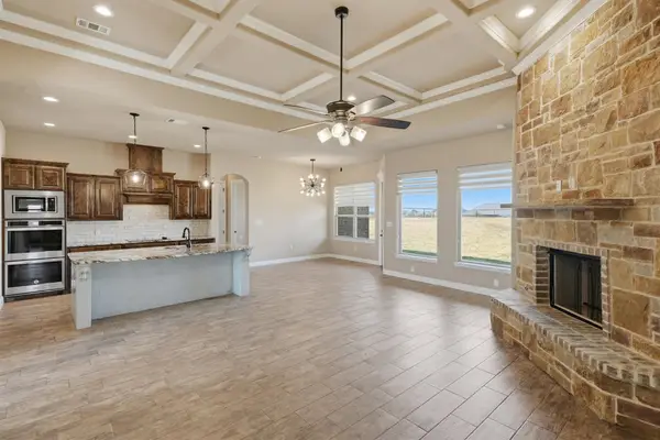 8600 County Road 1229, Godley, TX 76044