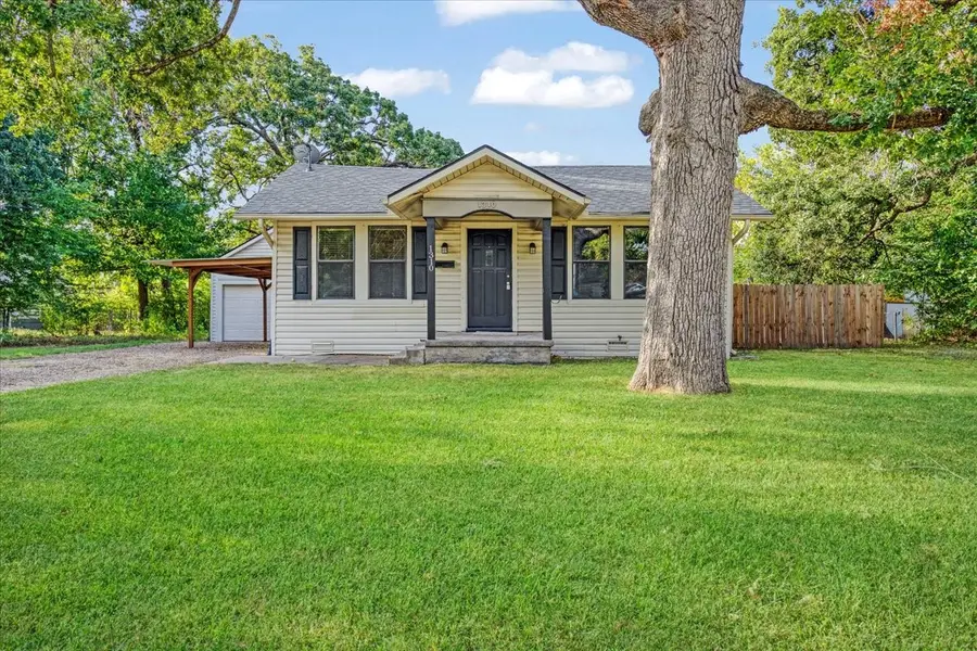 1310 W Laurel Street, Sherman, TX 75092 - #2