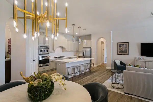 610 Via Ravello #406, Irving, TX 75039