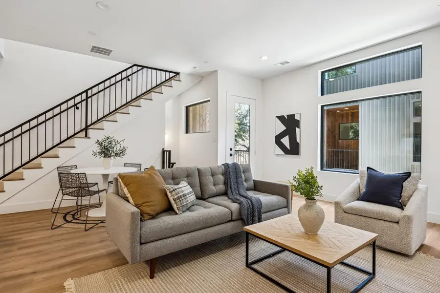2147 Mail Avenue #102, Dallas, TX 75235 - #2