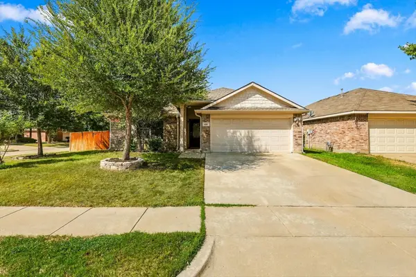4301 Grassmere Road, Fort Worth, TX 76244