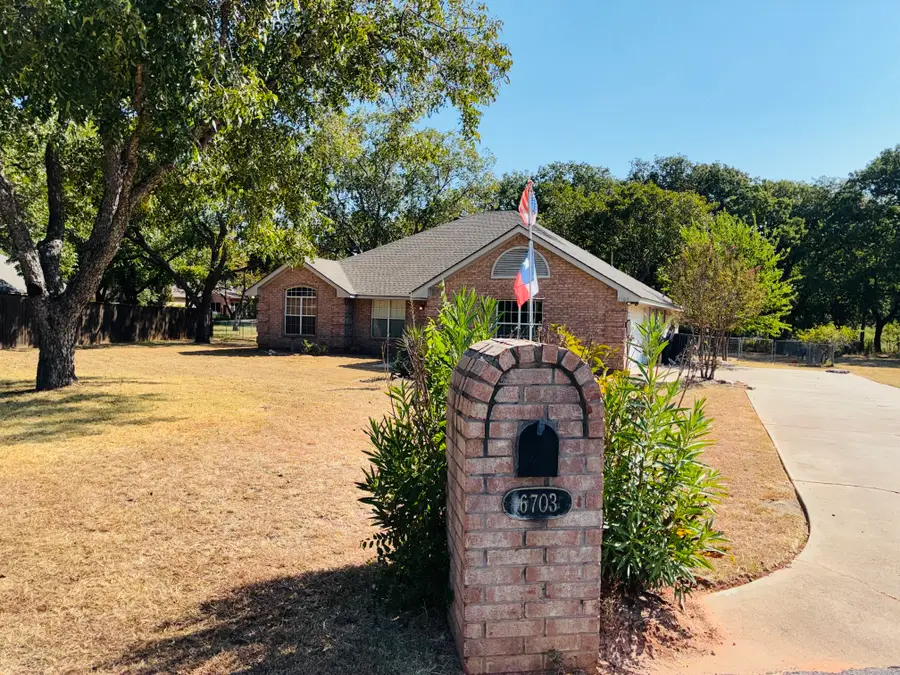 6703 Lejeune Court, Granbury, TX 76049 - #3