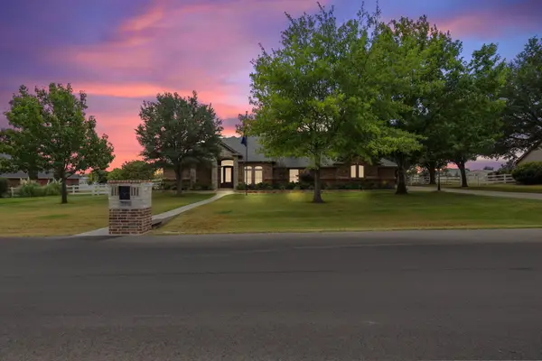 2100 Meadow Springs Drive, Haslet, TX 76052