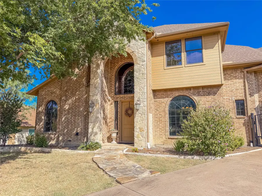 2737 Wood Lake Drive, Cedar Hill, TX 75104 - #2