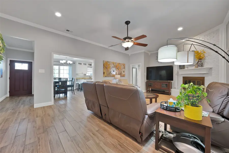 3840 Devonaire Drive, Fort Worth, TX 76008 - #3