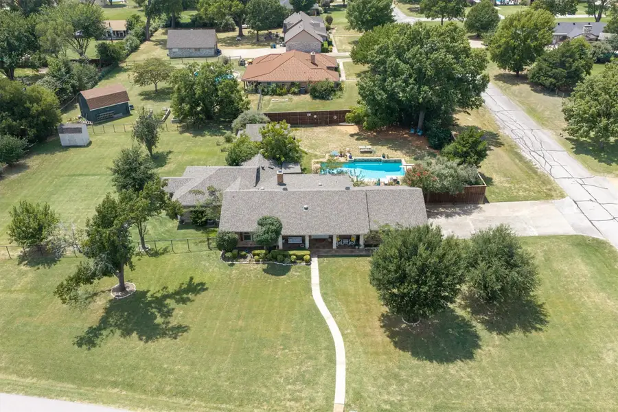301 Meadow Knoll Drive, Double Oak, TX 75077 - #2