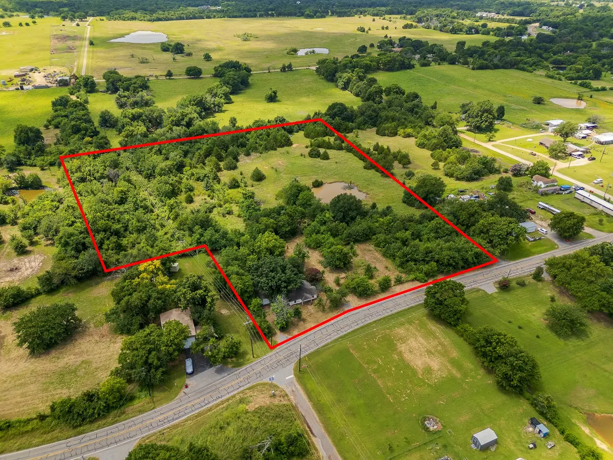 314 E Maple Street, Ravenna, TX 75476 - #1