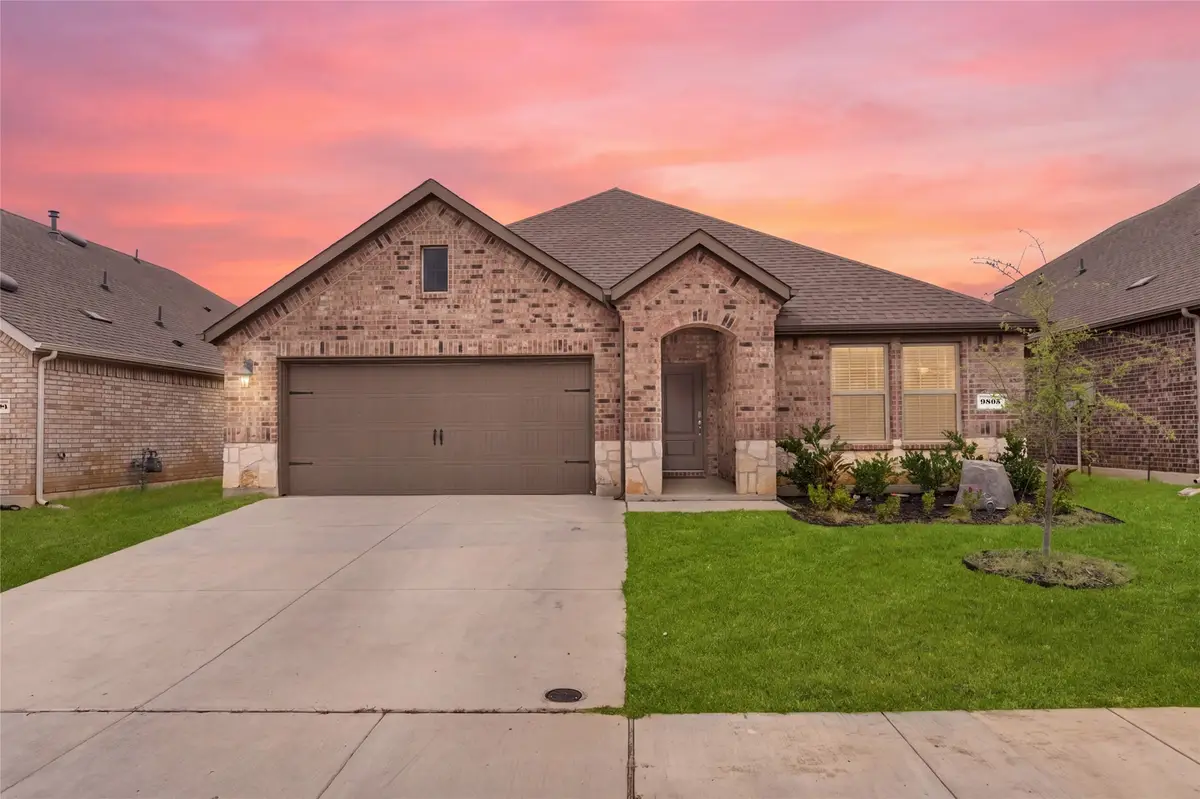 9805 Quail Pointe Road, Aubrey, TX 76227 - #1