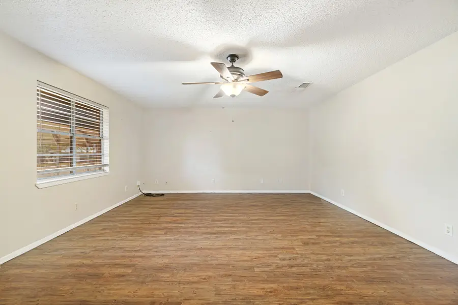2820 W Kaufman Street, Paris, TX 75460 - #2