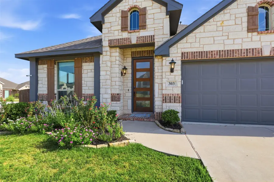 303 Pineview Lane, Ponder, TX 76259 - #3