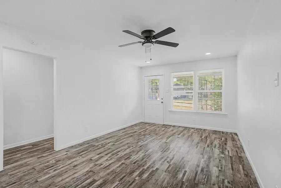 1209 Grinnell Street, Dallas, TX 75216 - #3