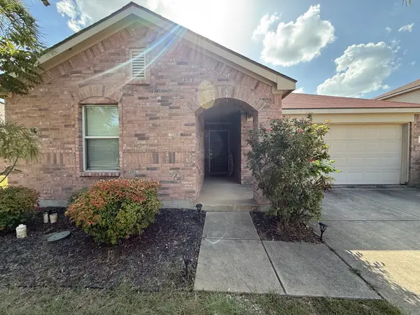 1331 Newton Drive, Cedar Hill, TX 75104