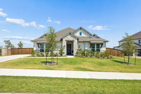 805 Feathergrass Court, Haslet, TX 76052