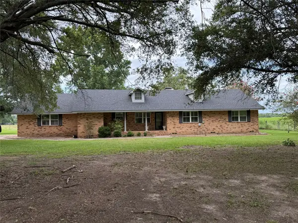 225 Farm To Market Rd 21, Pittsburg, TX 75686