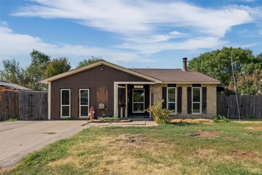 4232 Caldwell Avenue, The Colony, TX 75056 - #2