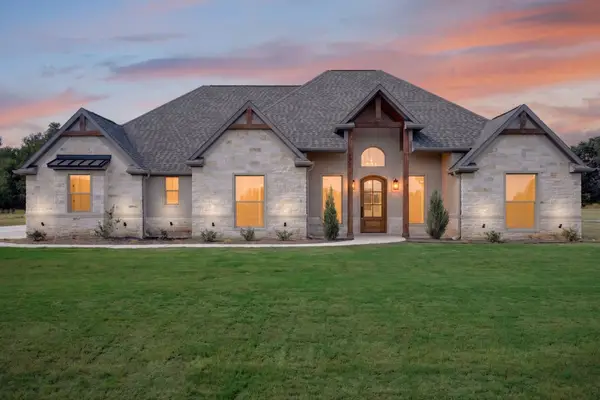 129 Heritage Springs Drive, Weatherford, TX 76087