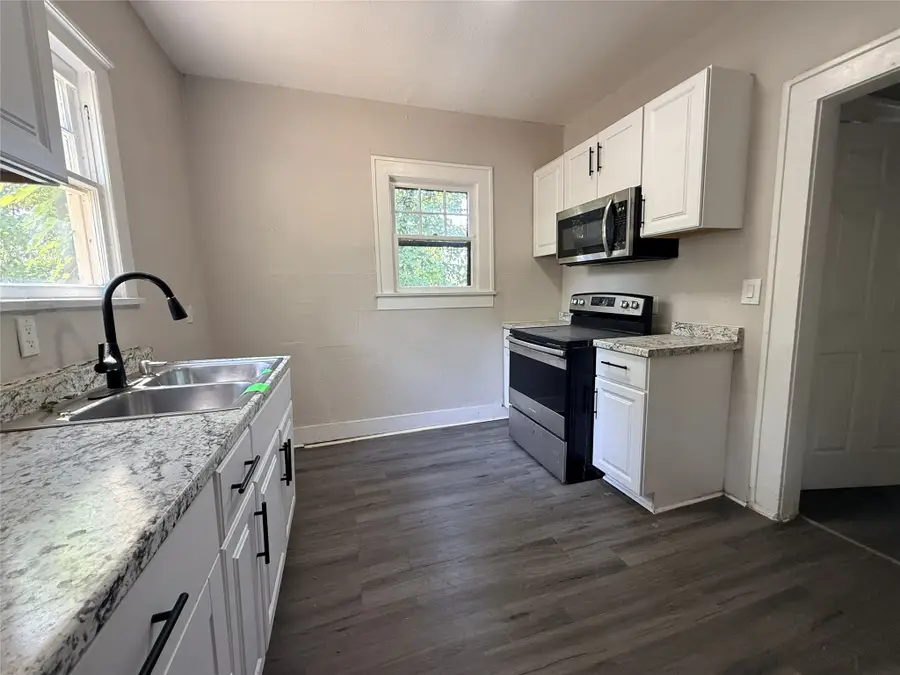1222 W Morton Street, Denison, TX 75020 - #2