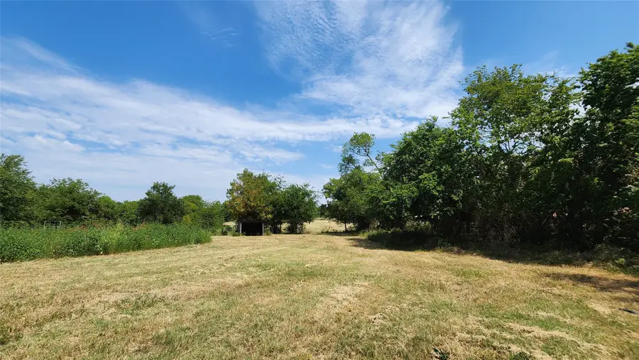 197 Gladys Street, Lone Oak, TX 75453 - #3