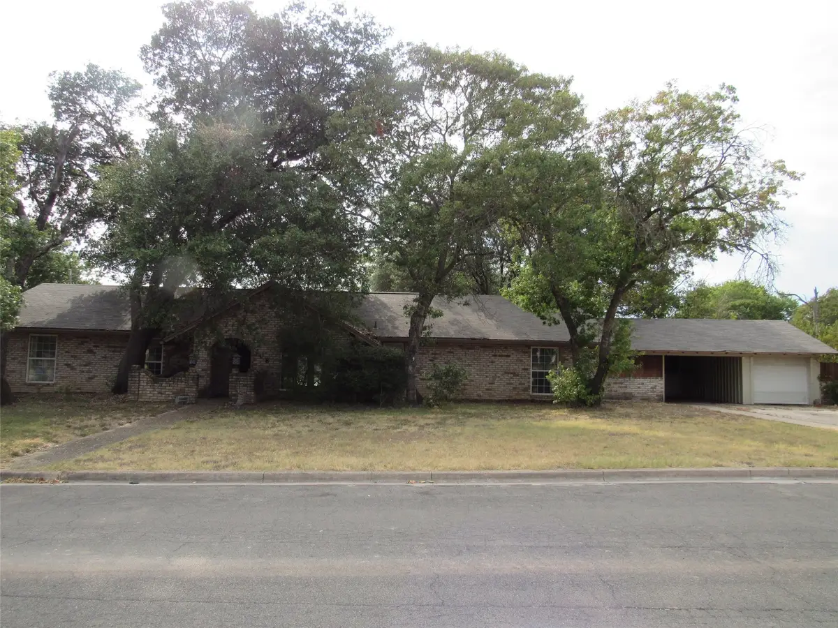 208 Opal Street, Hewitt, TX 76643 - #1