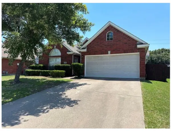 3904 Ridge Gate Drive, Plano, TX 75074