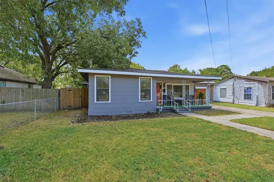 408 E Park Avenue, Sherman, TX 75090 - #3