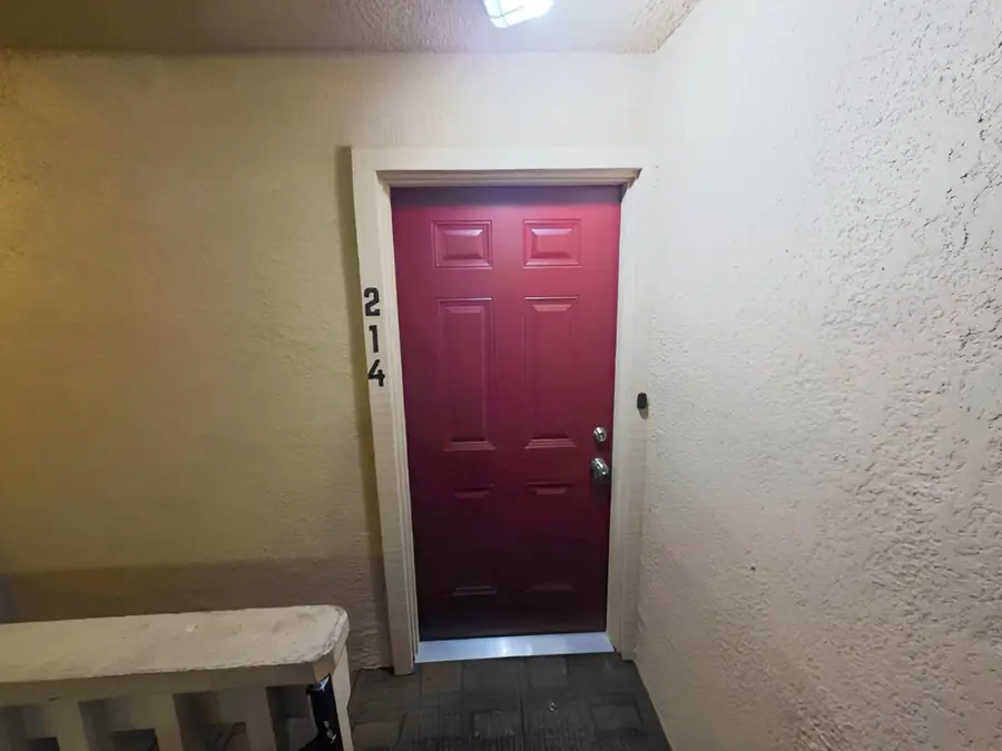 4044 Buena Vista Street #214, Dallas, TX 75204 - #2