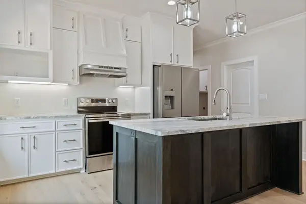 335 Perdanales Drive, Bullard, TX 75757