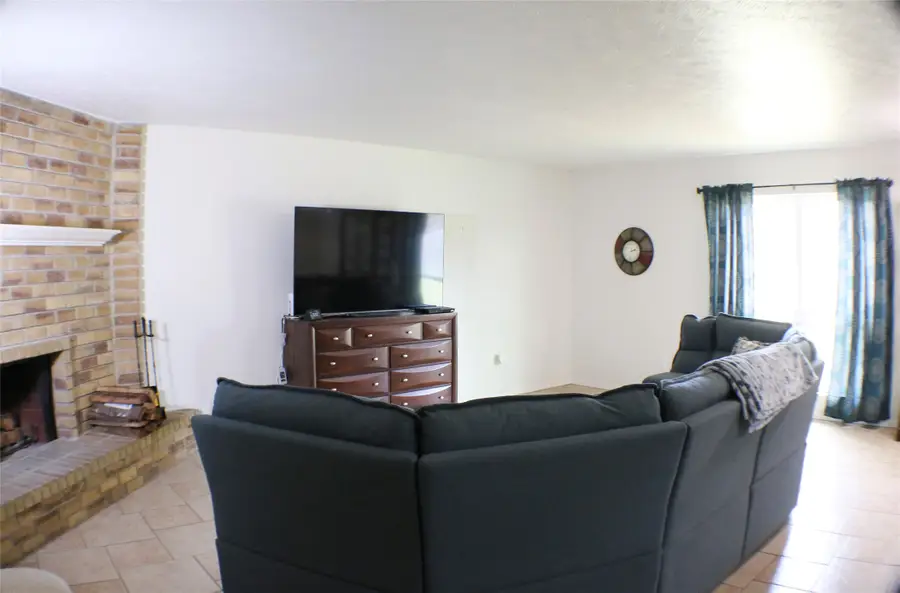 6925 Mid Cities Boulevard, North Richland Hills, TX 76182 - #3