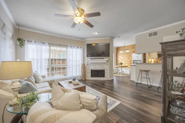 7151 Gaston Avenue #910, Dallas, TX 75214